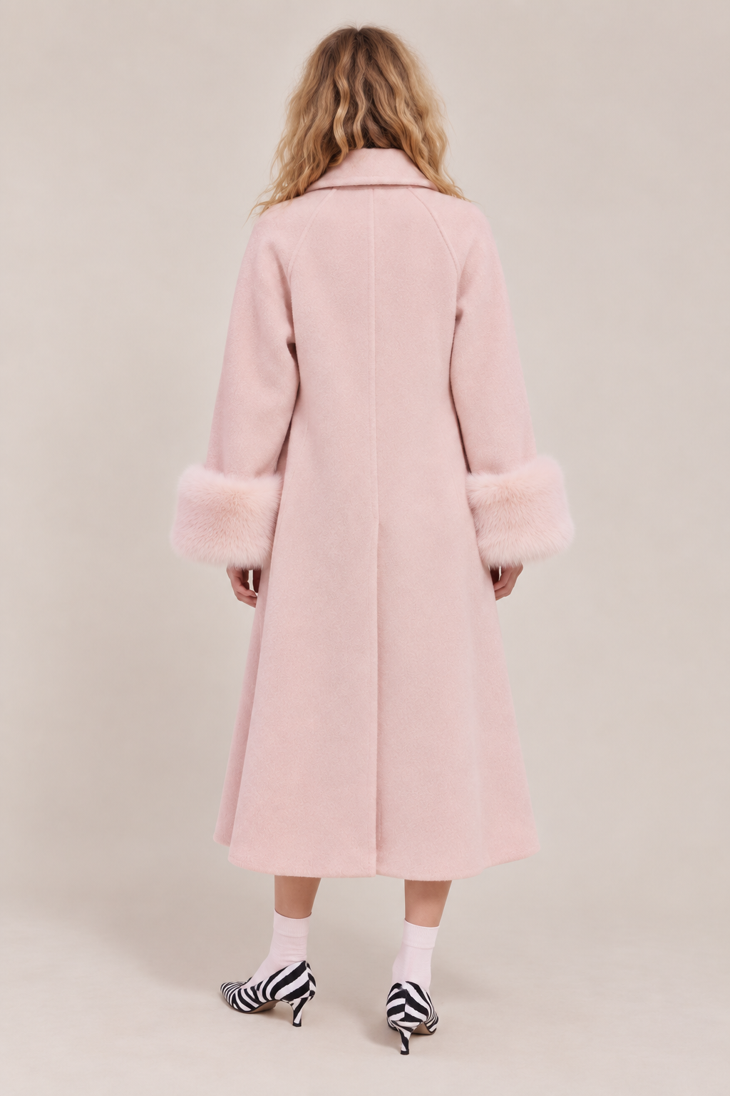 ROBBY COAT