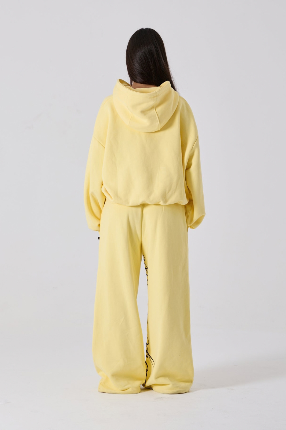  BRITNEY TRACKSUIT
